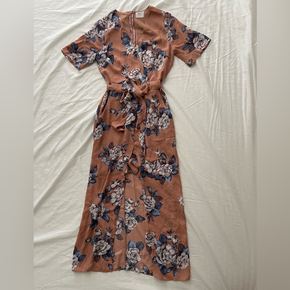 Sienna Sky Floral Wrap Maxi Dress in Dusty Rose size small